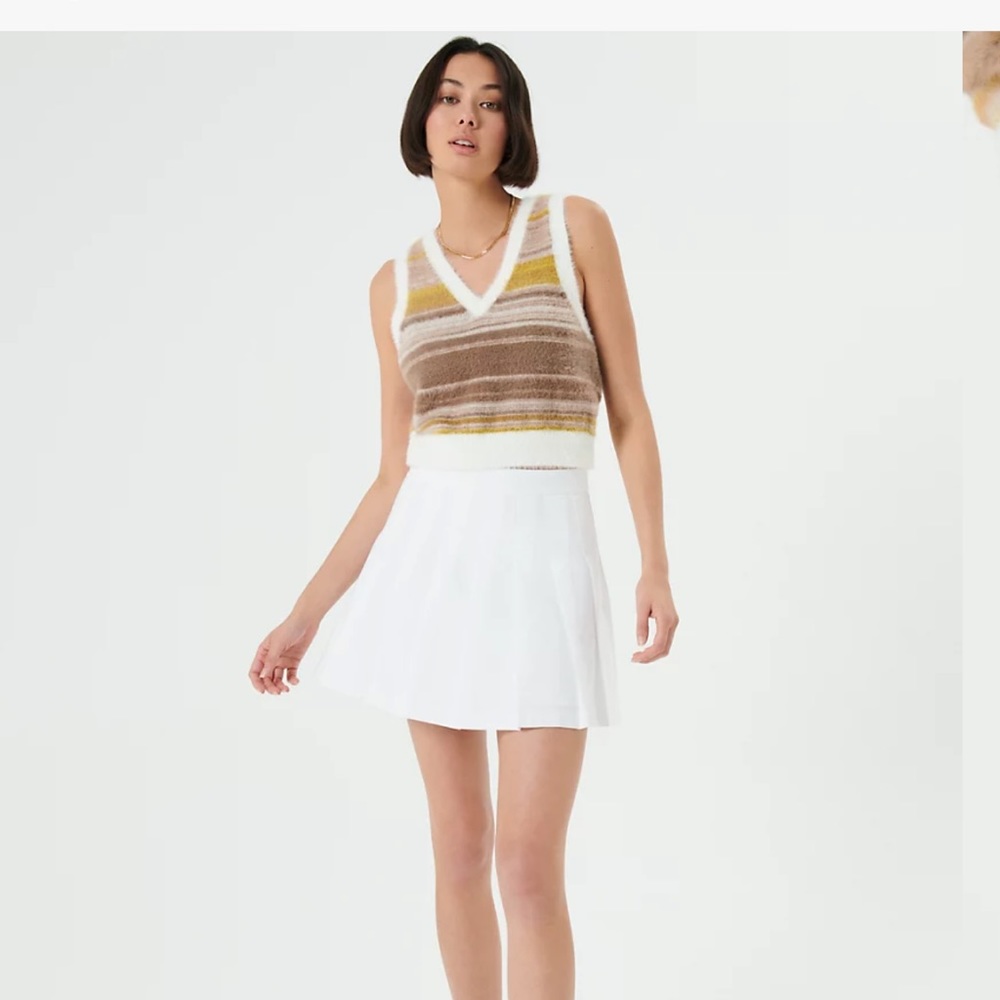 Aritzia Sunday Best Olive White Mini Skirt